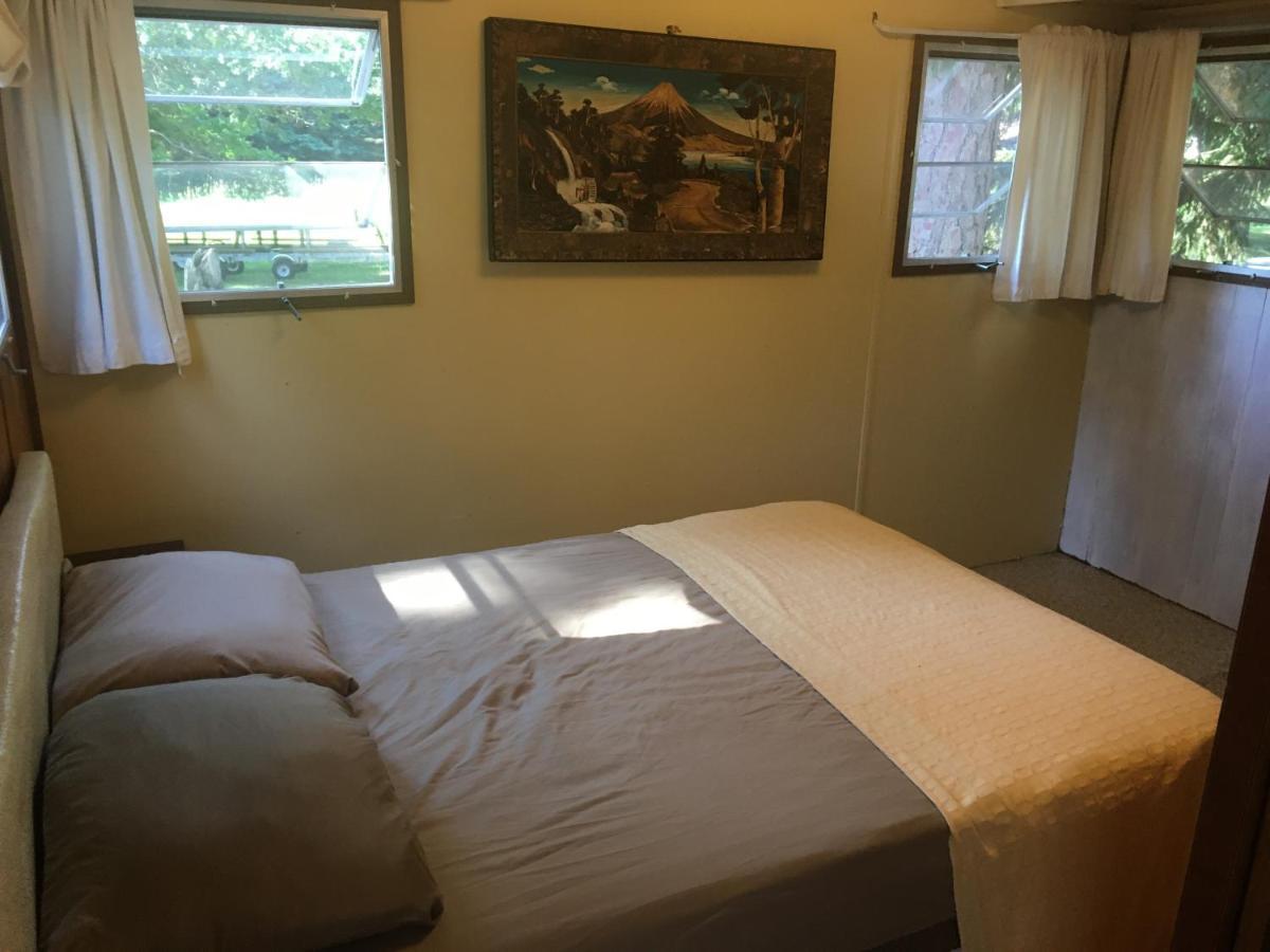 Rainbow'S End Resort Camp Chetek Bagian luar foto