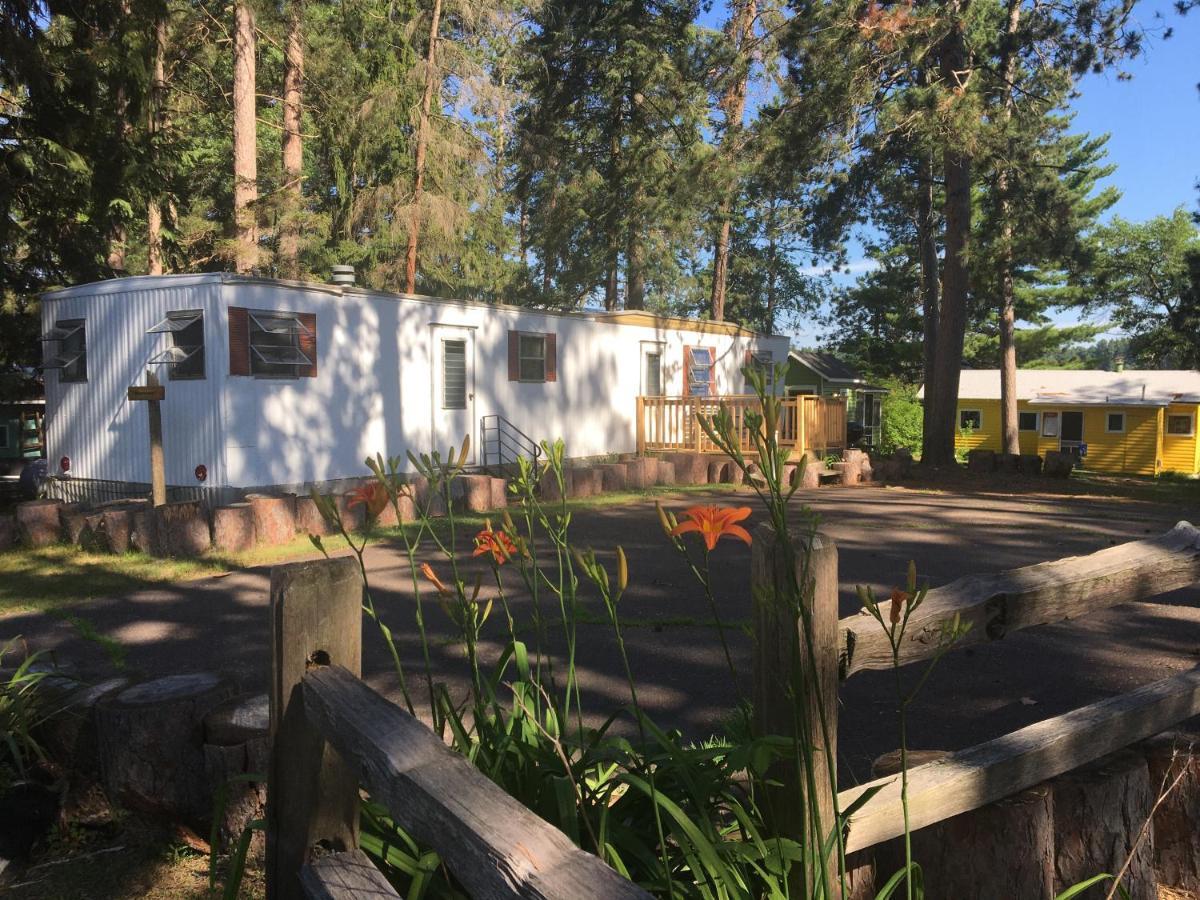 Rainbow'S End Resort Camp Chetek Bagian luar foto