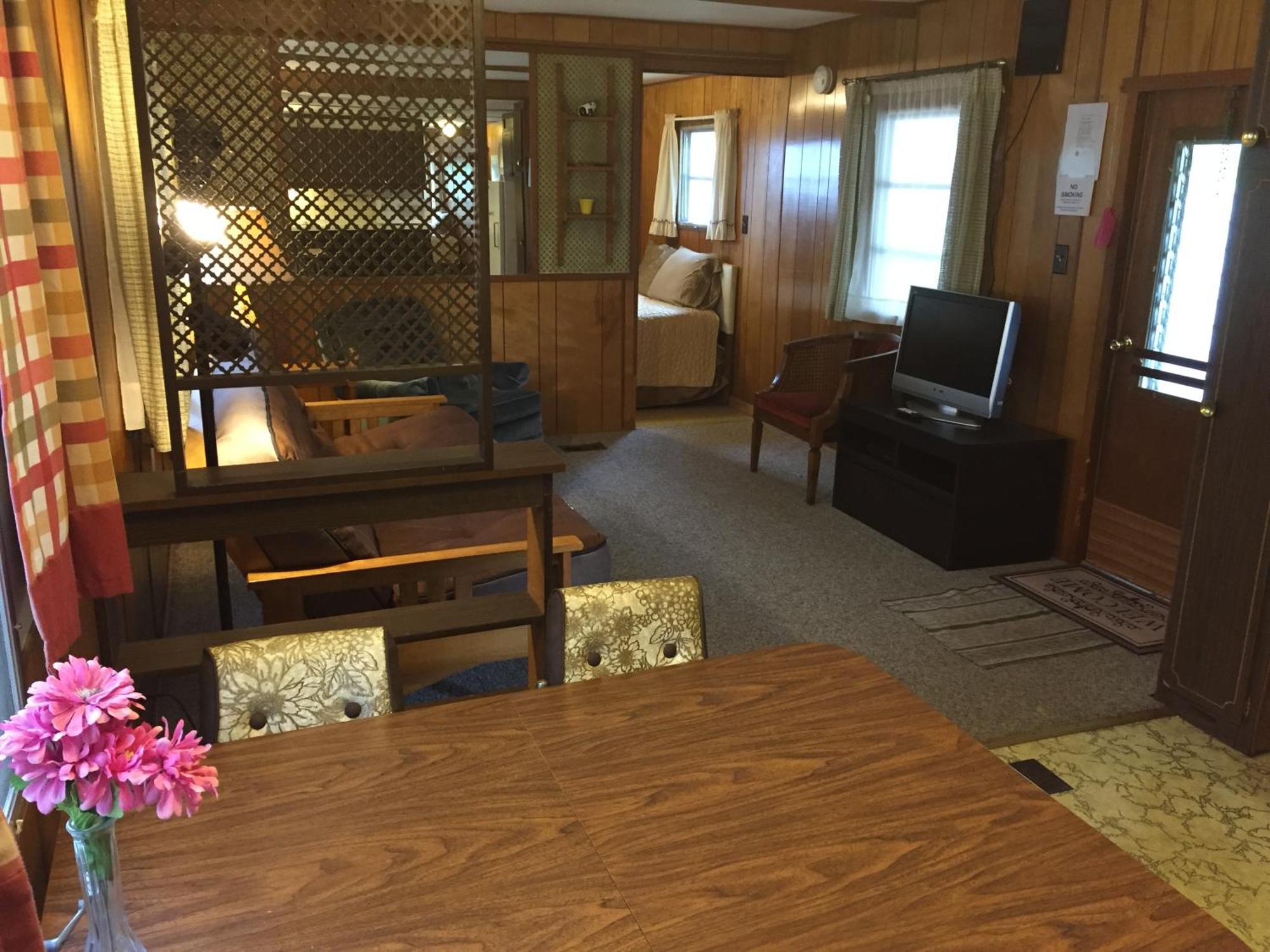 Rainbow'S End Resort Camp Chetek Bagian luar foto