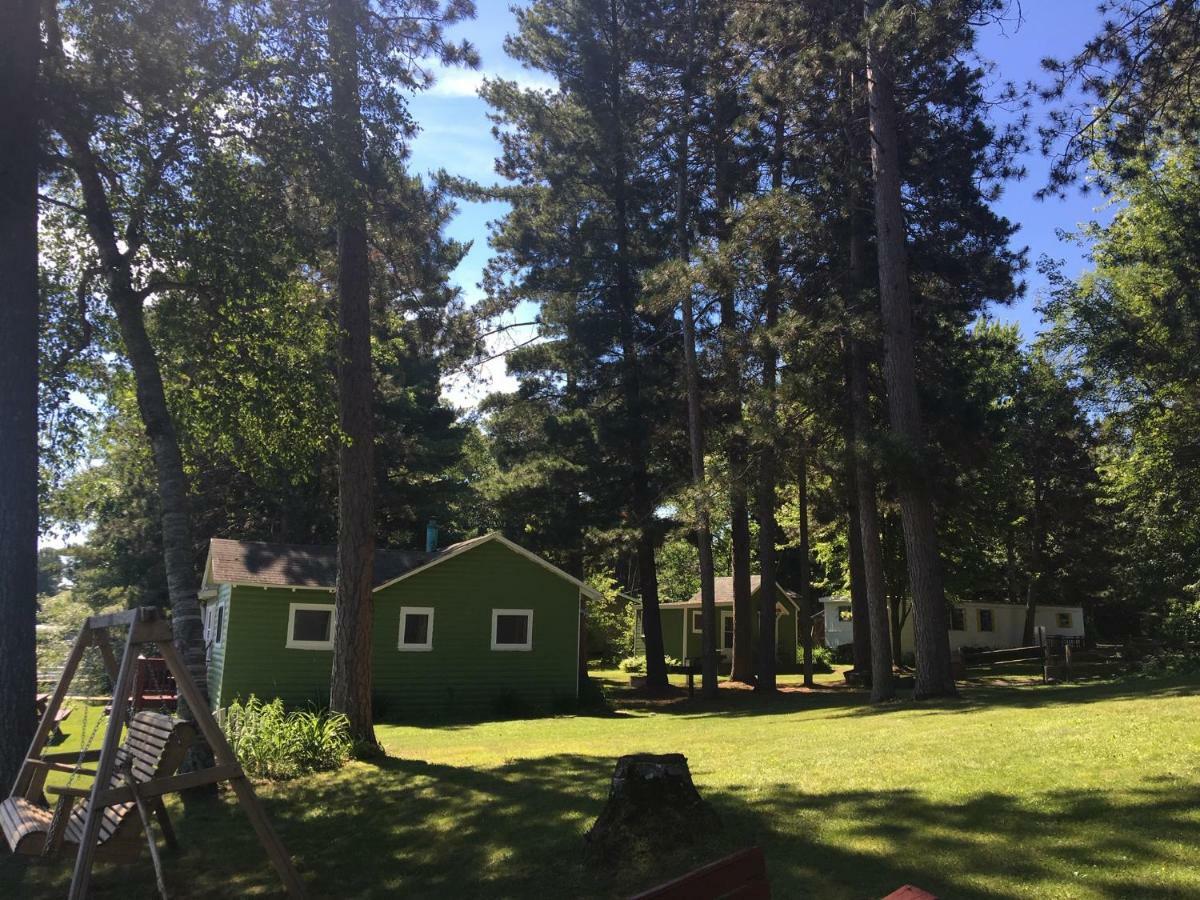 Rainbow'S End Resort Camp Chetek Bagian luar foto