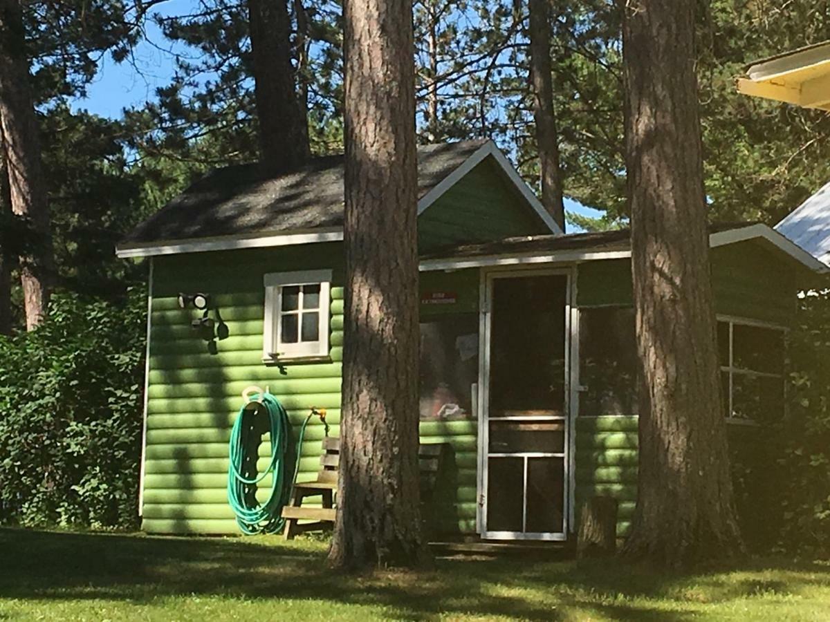 Rainbow'S End Resort Camp Chetek Bagian luar foto
